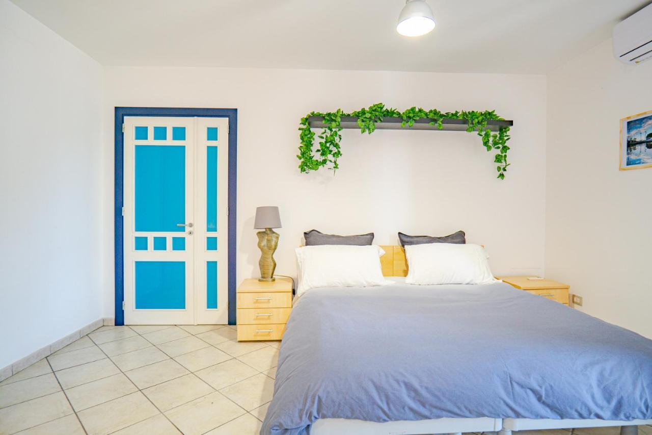 Castle Living Apartman Catania-Fontanarossai nemzetközi repülőtér Kültér fotó