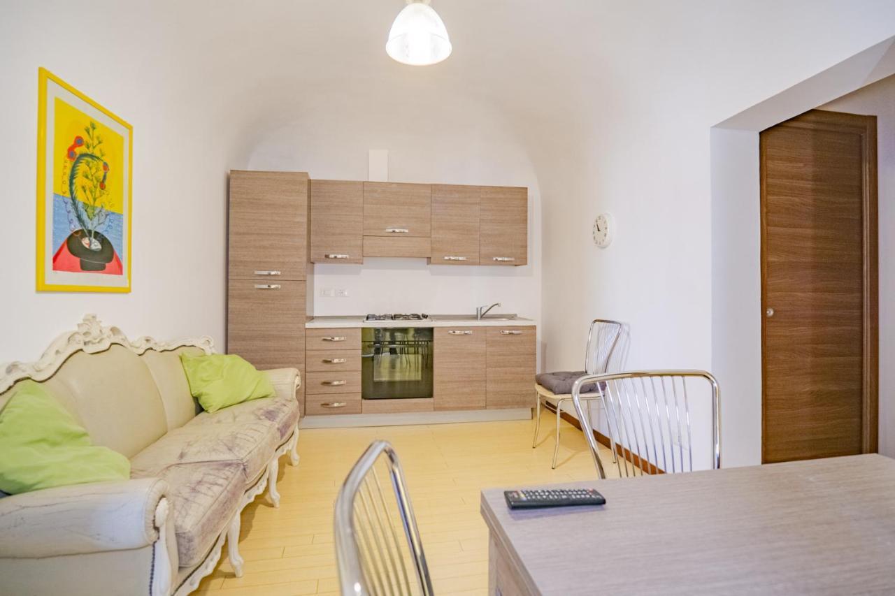 Castle Living Apartman Catania-Fontanarossai nemzetközi repülőtér Kültér fotó