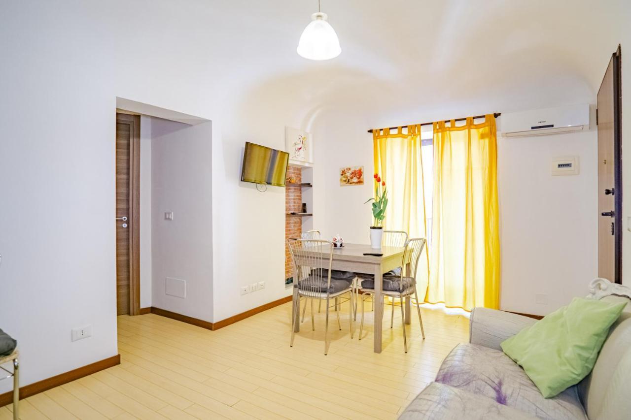 Castle Living Apartman Catania-Fontanarossai nemzetközi repülőtér Kültér fotó