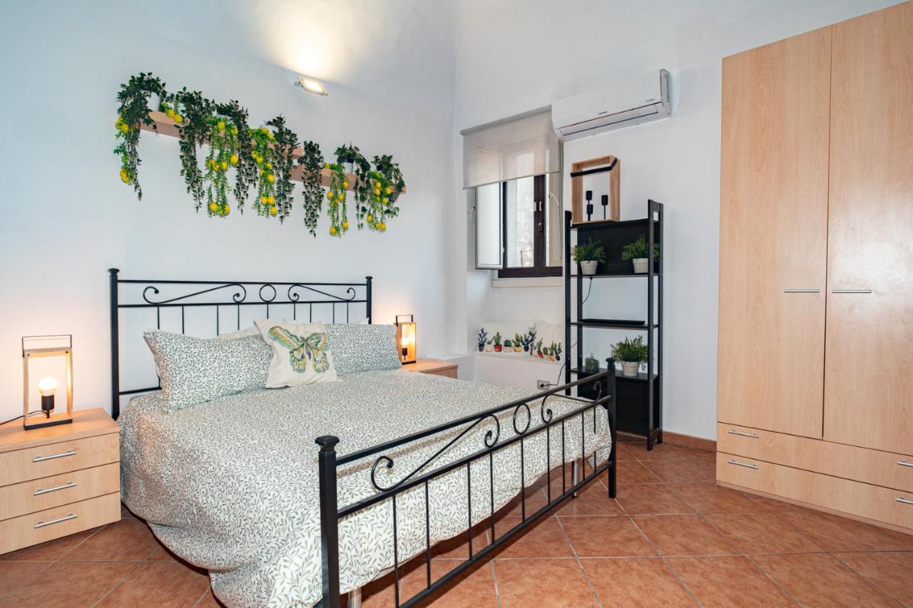 Castle Living Apartman Catania-Fontanarossai nemzetközi repülőtér Kültér fotó