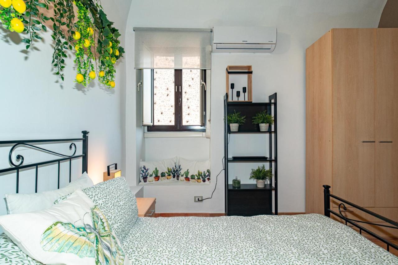 Castle Living Apartman Catania-Fontanarossai nemzetközi repülőtér Kültér fotó